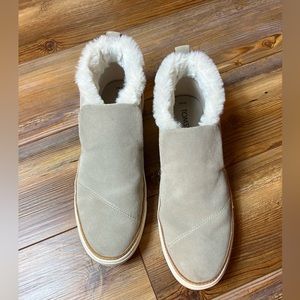 TOMS Paxton Cobblestone Tan Suede/Faux Fur Ankle Boot Sneaker